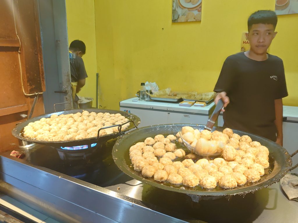 kuliner pasar oro-oro dowo